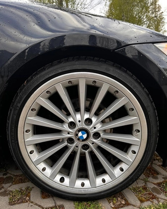 BMW Seria 3 cena 35900 przebieg: 310000, rok produkcji 2009 z Włoszczowa małe 37
